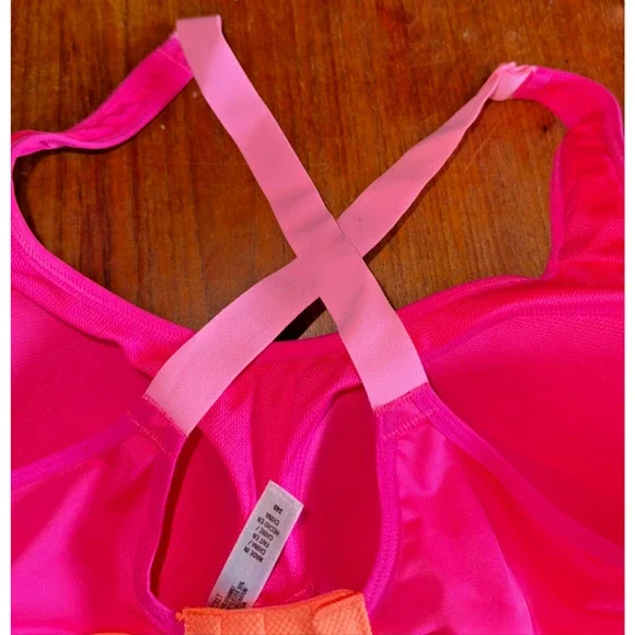 Victoria's Secret VSX Sport Bra Hot‎ Pink Criss Cross Back Padded Size 34D - Picture 7 of 12